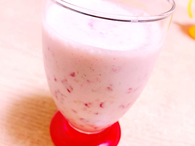 いちご豆乳スムージー レシピ 作り方 By Fu Mam クックパッド
