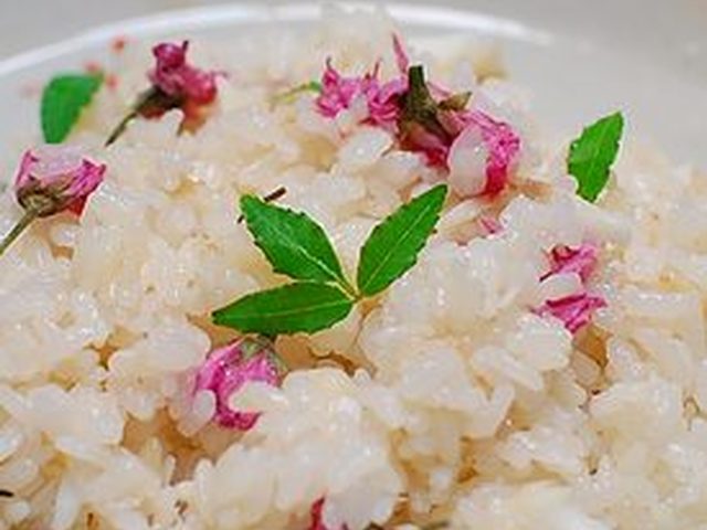 桜の花の塩漬け レシピ 作り方 By Commeline クックパッド 簡単おいしいみんなのレシピが353万品