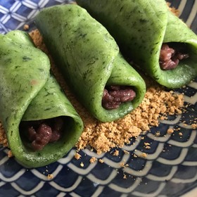 よもぎ巻き餅風