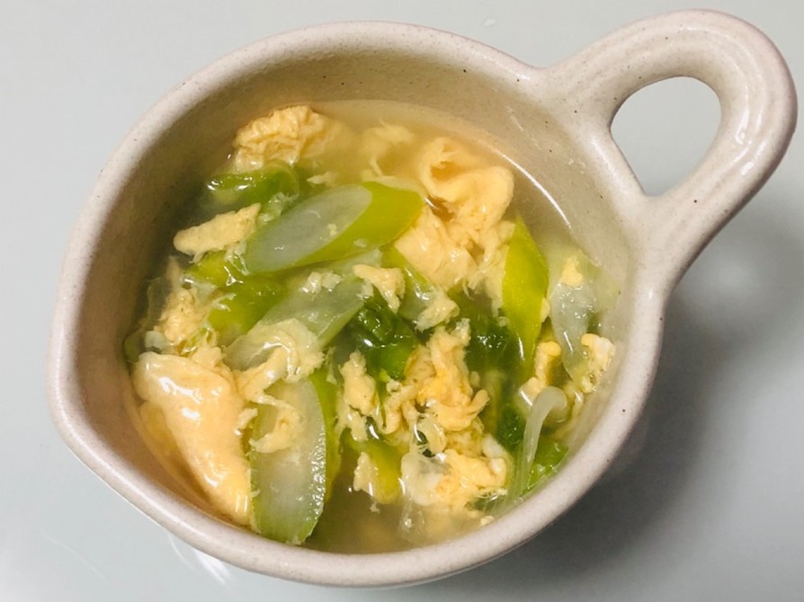 ごま油香るふんわり卵レタスねぎのスープの画像