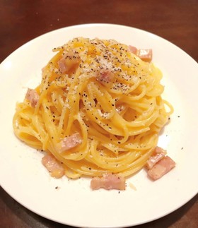 伝統的カルボナーラ