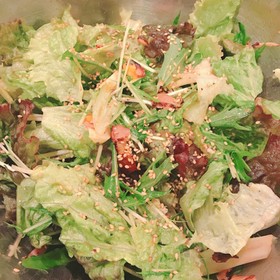 ベーコンのホッとサラダ