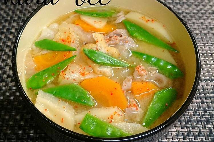 春の味覚たっぷり たけのこと新玉の豚汁 レシピ 作り方 By からあげビール クックパッド 簡単おいしいみんなのレシピが367万品