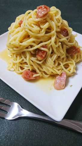 中華麺で簡単 カルボナーラ