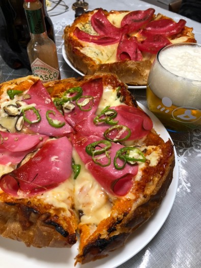 ラ・ムーのフランスパンで作る簡単ピザパンの写真