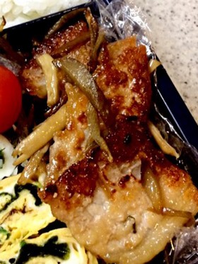 ごぼうとエリンギの豚ロースポン酢炒め♫