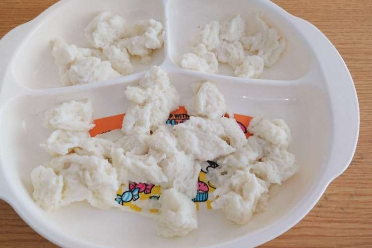 一歳離乳食 レンチン１分ふわふわ牛乳パン レシピ 作り方 By ともままれしぴ クックパッド 簡単おいしいみんなのレシピが376万品
