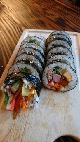 韓国料理:韓国の海苔巻き『キンパ』