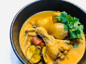 トマトスープで★ココナッツチキンカレー