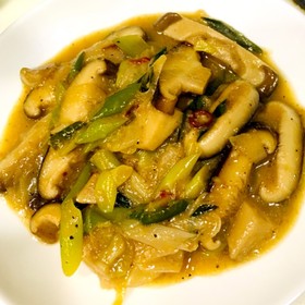椎茸とネギのオイスターソース炒め