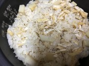 筍炊き込みご飯の写真
