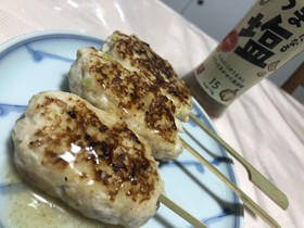 塩ダレの鶏肉団子串