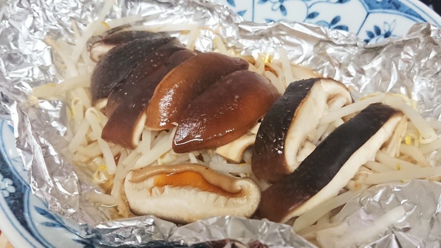 生椎茸のホイル焼きの画像