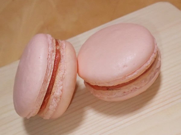 プレゼントにぴったり いちご マカロン