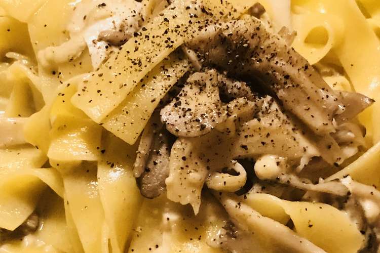 キノコとカマンベールチーズソースのパスタ レシピ 作り方 By Bistromiti クックパッド 簡単おいしいみんなのレシピが369万品