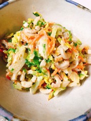 簡単!!春キャベツの味噌マヨサラダの写真