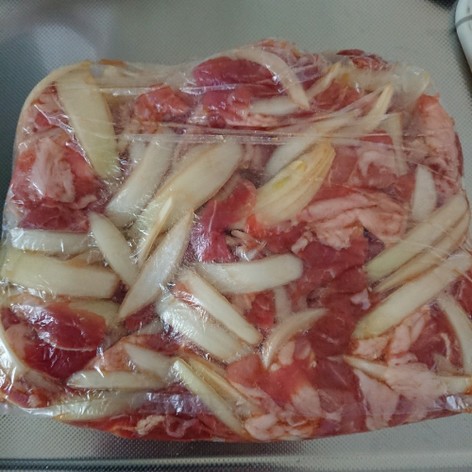 アイラップで冷凍⛤豚のしょうが焼き味