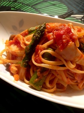 筍とアスパラ ベーコンのトマトパスタ