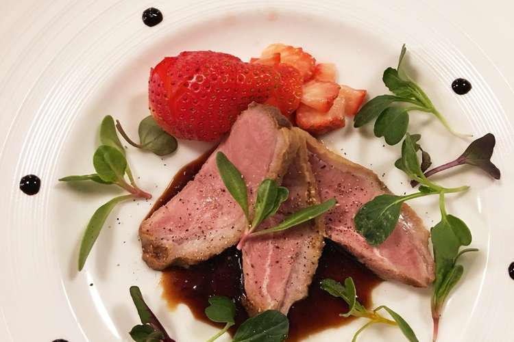 鴨肉のロースト 苺のバルサミコソース レシピ 作り方 By とと食堂 クックパッド