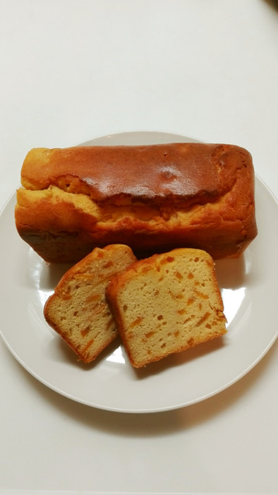 大豆粉とマーマレードのパウンドケーキの写真