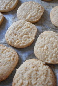 ラードで作るココナツクッキー