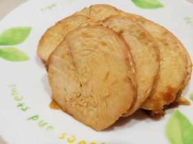 炊飯器で♥鶏むね肉チャーシュー♪