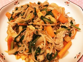野菜たっぷり豚キムチ炒め