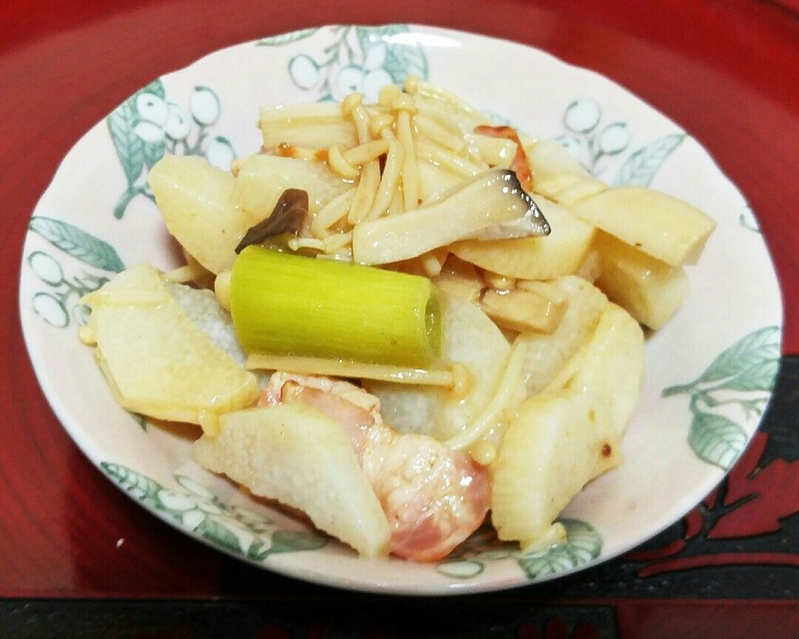 簡単！山芋ときのこ葱とベーコンの炒めものの画像