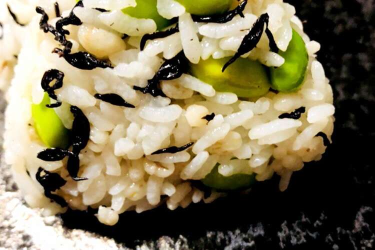ひじきと枝豆のもち麦おにぎり レシピ 作り方 By Cook1010 クックパッド 簡単おいしいみんなのレシピが368万品