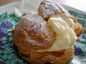 レンジでシュークリーム♪(1000W)