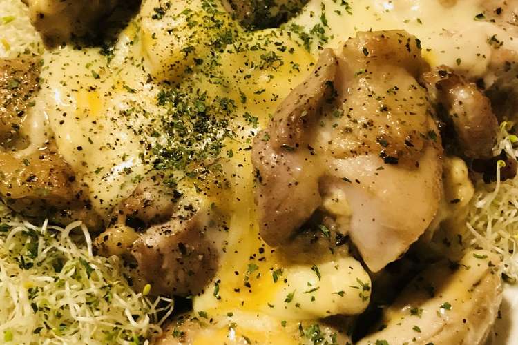鶏もも肉のとろけるチーズたっぷり焼き レシピ 作り方 By Bistromiti クックパッド 簡単おいしいみんなのレシピが352万品