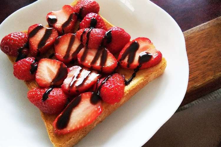 超簡単で美味しい苺チョコトースト レシピ 作り方 By Mana1225 クックパッド 簡単おいしいみんなのレシピが356万品