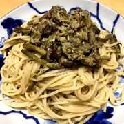 わらびとアンチョビのパスタの写真
