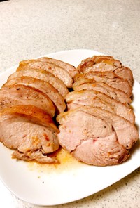 豚モモ肉のローストハム