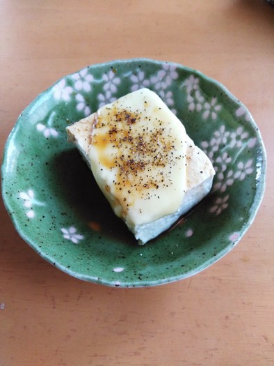 【レンジで簡単1品】豆腐チーズの写真