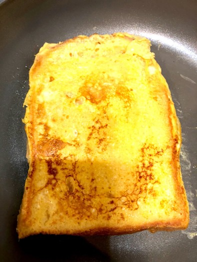 冷凍パンでフレンチトーストの写真