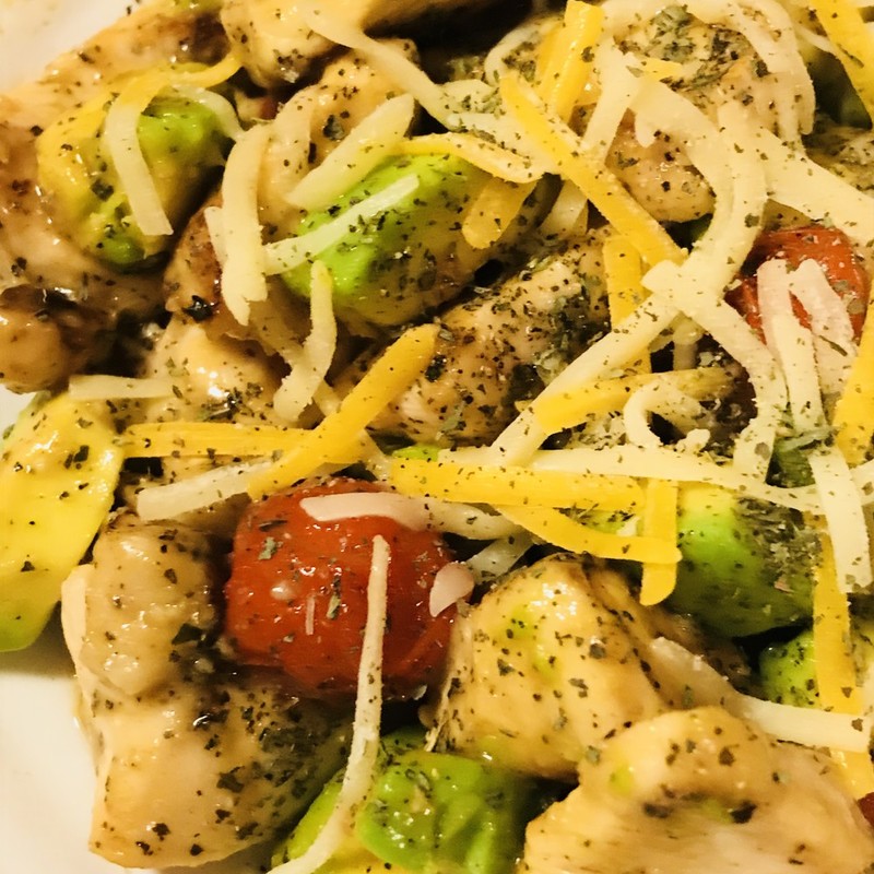 みんなが作ってる アボカド 鶏肉 炒めもののレシピ クックパッド 簡単おいしいみんなのレシピが350万品