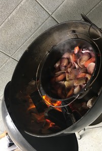 アウトドア　鶏肉の赤ワイン煮込み