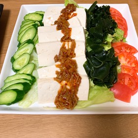 豆腐とトマトのなめ茸サラダ