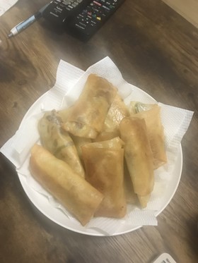 じゃがいもの青椒肉絲風春巻き