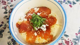 マグロの漬け丼