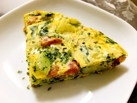 ハーブと春夏野菜ふんわりオープンオムレツ