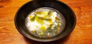 一人暮らしの卵白だけ玉子スープの写真