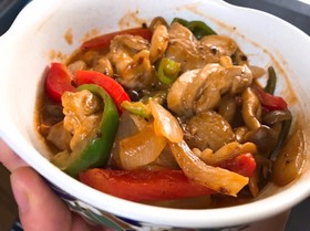 【超簡単】鶏モモのケチャマヨソース炒め