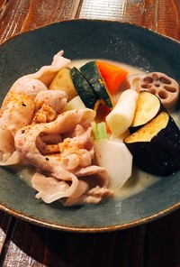 豚バラと野菜の西京味噌炊き