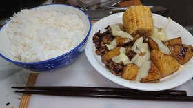 じゃがいもと豚肉のバターソテー
