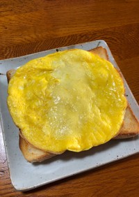和風…卵焼きとチーズのトースト