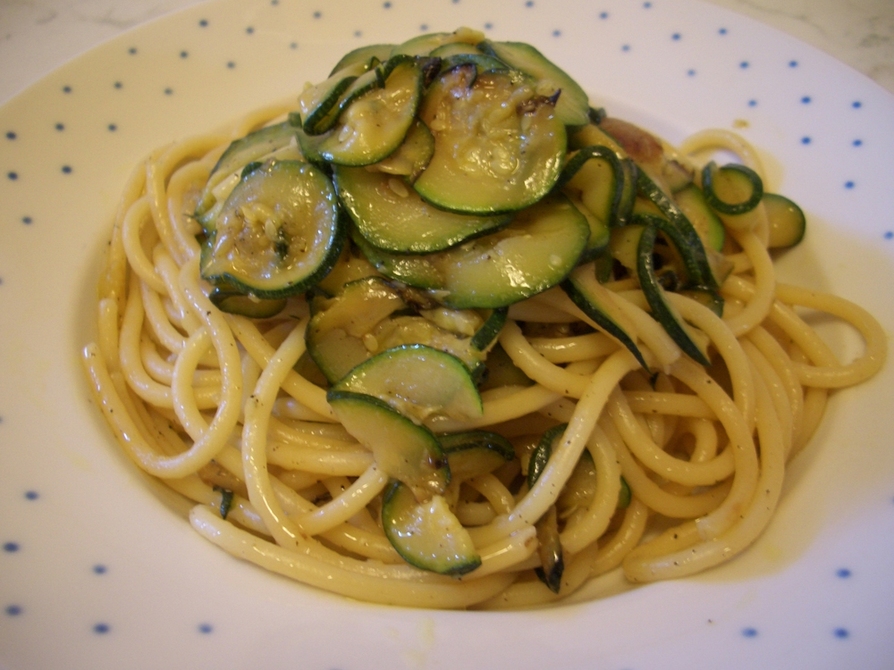 パスタとズッキーニのレシピ