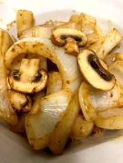 あと一品!簡単カレー炒めの写真