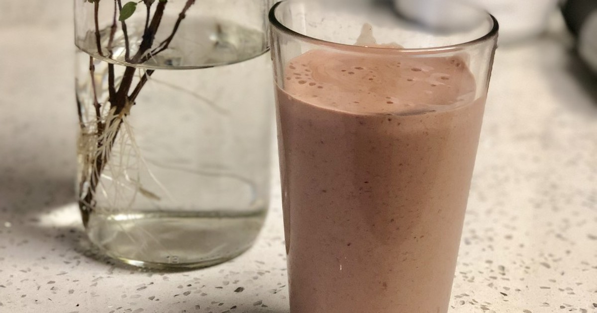チョコ苺プロテインスムージー レシピ 作り方 By Emiキッチン クックパッド 簡単おいしいみんなのレシピが361万品